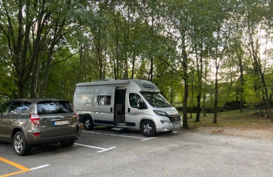 School parking, unsuitable for motorhomes